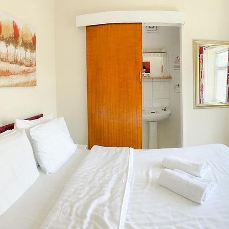 Bed and Breakfast The Chimes On The Sea Blackpool Exteriér fotografie